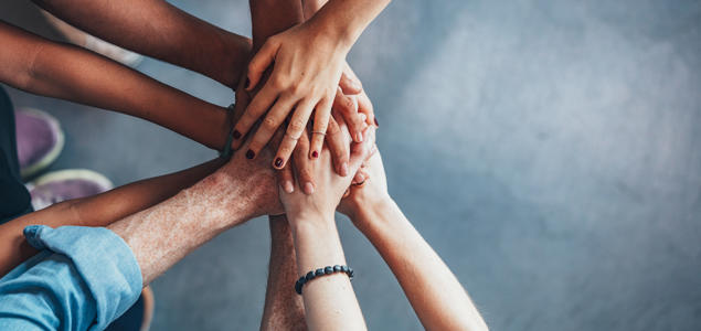 Foto: iStock Hender - sammen om målet